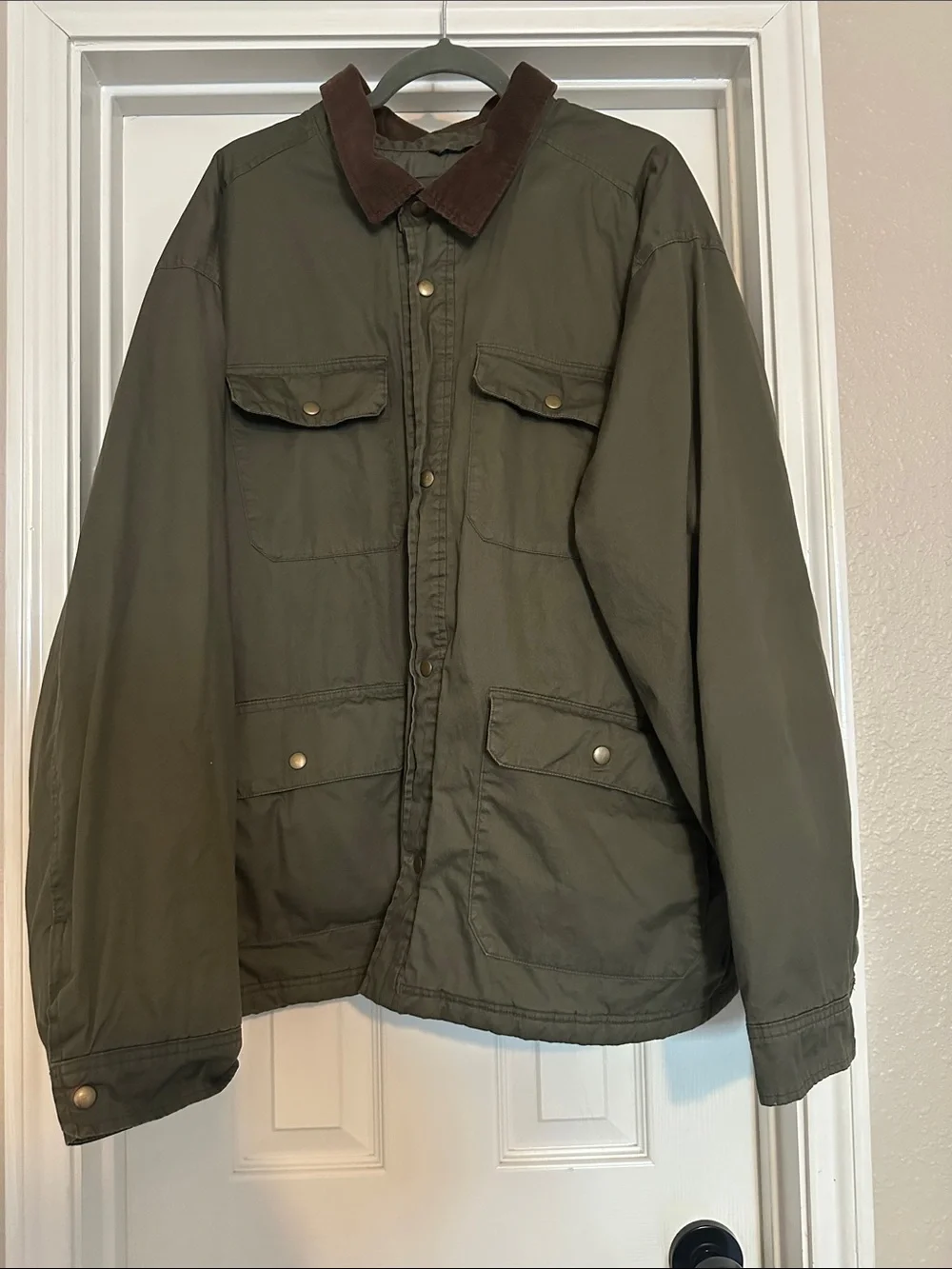 Men's Olive Green Barn Jacket with Brown Corduroy Collar
